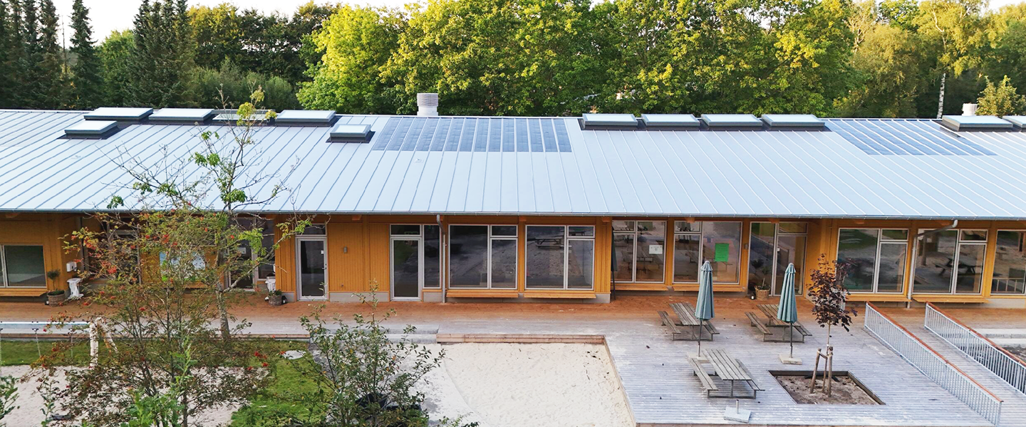 Børnehuset Skovly - construction – steel – top